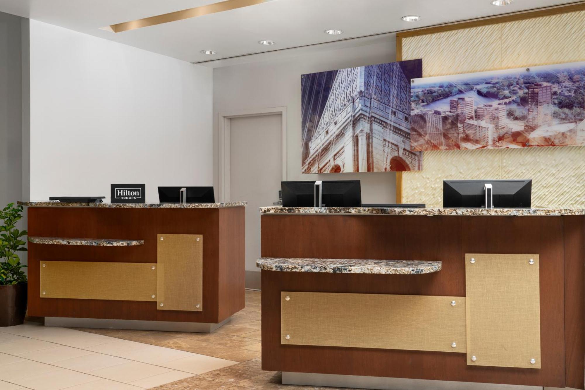 ฮิลตัน ฮาร์ตฟอร์ด Hotel ภายนอก รูปภาพ
