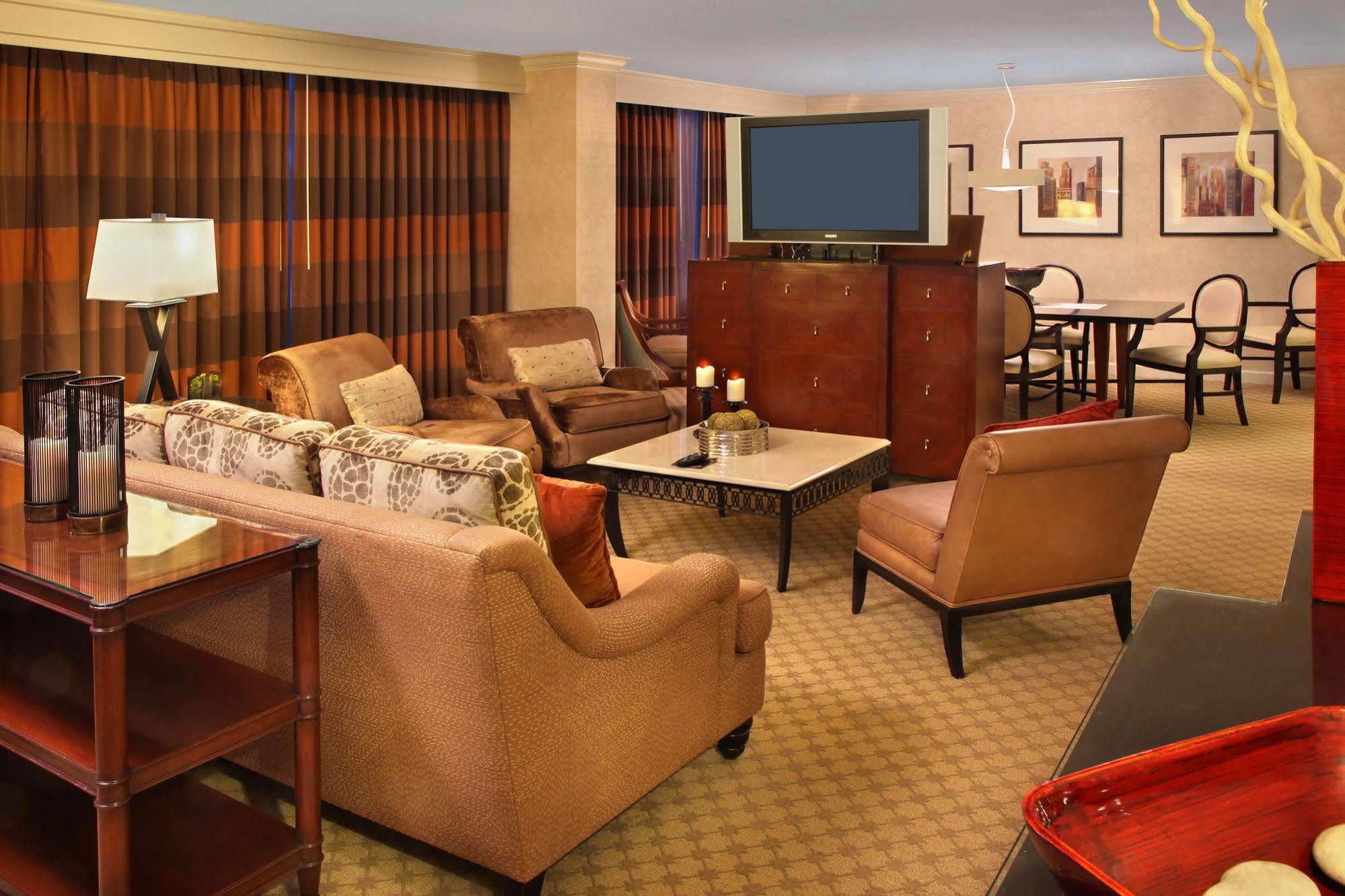 ฮิลตัน ฮาร์ตฟอร์ด Hotel ภายนอก รูปภาพ